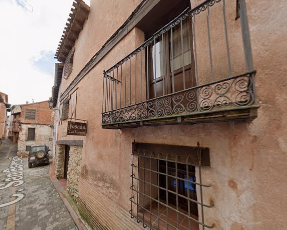Hotel en Gea de Albarracín - Teruel -