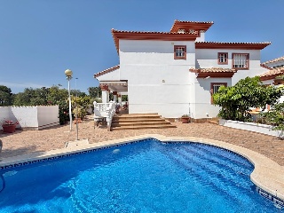 Chalet en Orihuela Costa 2