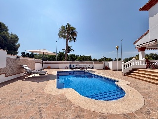 Chalet en Orihuela Costa 38
