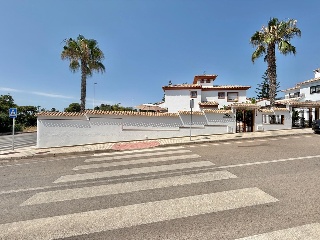 Chalet en Orihuela Costa 40