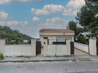 Chalet aislado en C/ Priorat 71
