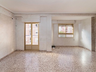 Piso en C/ Ronda Sur 13