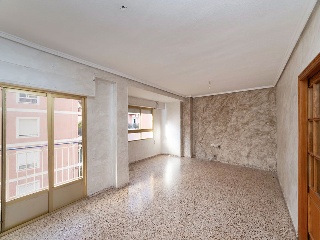 Piso en C/ Ronda Sur 17