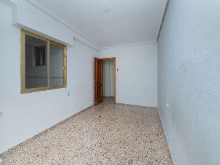 Piso en C/ Ronda Sur 23