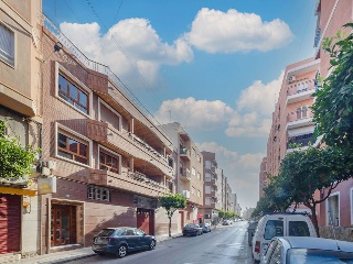 Piso en C/ Ronda Sur 32