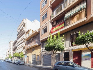 Piso en C/ Ronda Sur 33