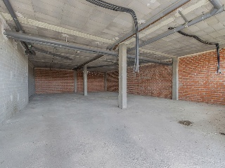 Local comercial en C/ Monzalbarba - La Muela - Zaragoza 9