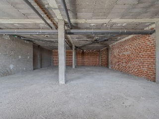 Local comercial en C/ Monzalbarba - La Muela - Zaragoza 10