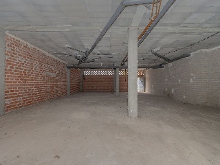 Local comercial en C/ Monzalbarba - La Muela - Zaragoza 18
