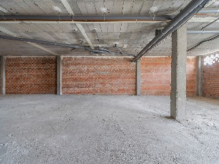 Local comercial en C/ Monzalbarba - La Muela - Zaragoza 23