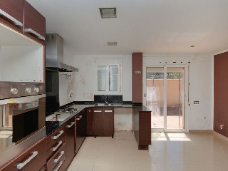 Piso en C/ Llobregat - Esparreguera - Barcelona 18