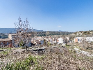 Suelo urbanizable en C/ Autonomía de Aragón 15