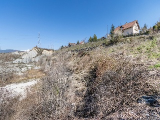 Suelo urbanizable en C/ Autonomía de Aragón 18
