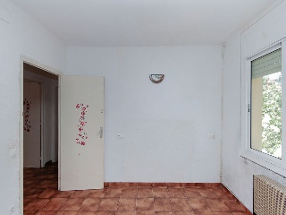 Piso en C/ Illa Sacra - Sabadell - 15