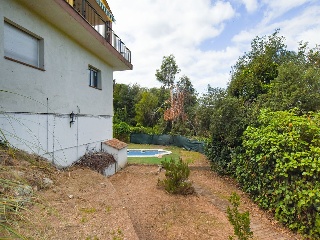 Chalet independiente en C/ Petunia - Vidreres - 35