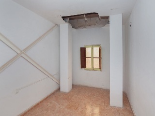 Piso en C/ Anjou - Sagunto - 3
