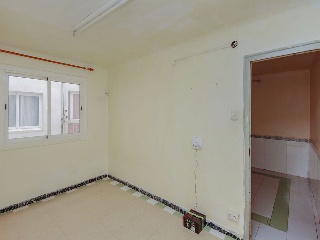 Piso en C/ Juan Valera - Badalona - Barcelona 13