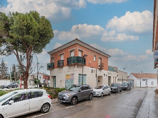 Casa adosada en C/ Santa María de la Cabeza 6