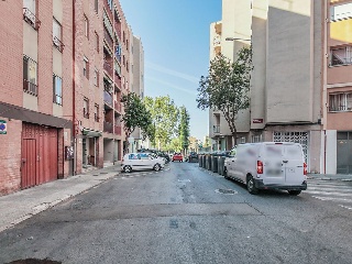 01706-0001 30