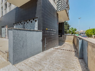 Locales y garjes en C/ Del Papa Alexandre VI, Vinaròs (Castellón) 17