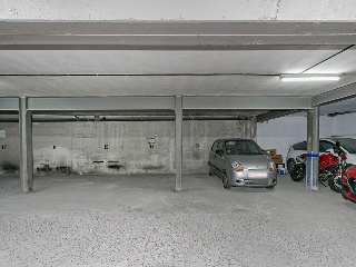 Plaza de garaje en c/ Santa Magdalena 15