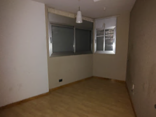 Piso en C/ del Canigó - Corbera de Llobregat - Barcelona 2