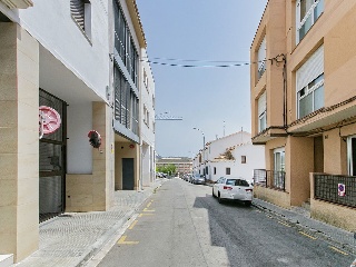 Pisos en C/ Milana 31