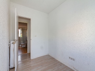 Piso en C/ San Lamberto, Madrid 45