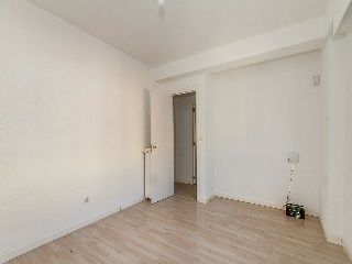 Piso en C/ San Lamberto, Madrid 49