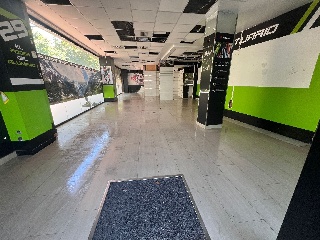 Locales en C/ Villa Merche (Resid. Pórtico de Alcalá), Alcalá de Henares (Madrid) 2