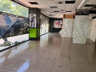 Locales en C/ Villa Merche (Resid. Pórtico de Alcalá), Alcalá de Henares (Madrid) 3