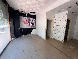 Locales en C/ Villa Merche (Resid. Pórtico de Alcalá), Alcalá de Henares (Madrid) 5