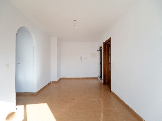 Piso con garaje y trastero en C/ Leopoldo Panero  30