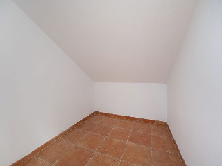 Piso con garaje y trastero en C/ Leopoldo Panero  43