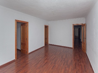 Piso en C/ Marqués del Turia 40