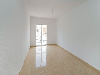 Piso en C/ Profesores Hermanos Muñoz, Alicante 39