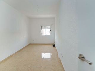 Piso en C/ Profesores Hermanos Muñoz, Alicante 48