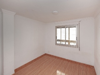 Piso en C/ Virgen de los Desamparados 43