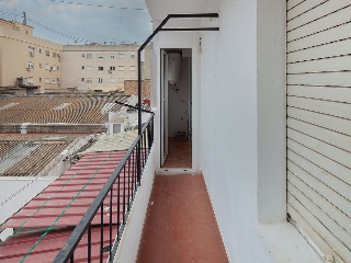 Piso en C/ Virgen de los Desamparados 50