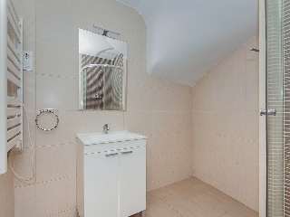 Av Abat Marcet - Terrassa - 64