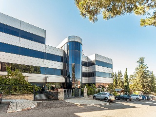 Edificio en C/ Navaluenga - Las Rozas de Madrid - 12