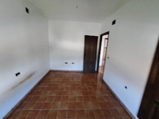 Casa adosada en Higuera de la Sierra - Huelva - 11