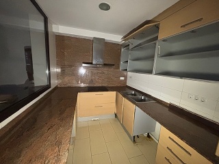 Chalet adosado en Palau-solità i Plegamans (Barcelona) 10