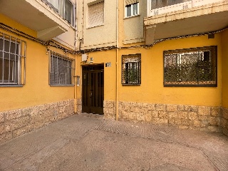Piso en venta en Albacete de 89  m²