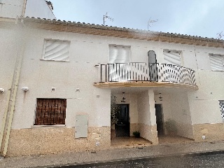 Piso en venta en Ubrique de 140  m²