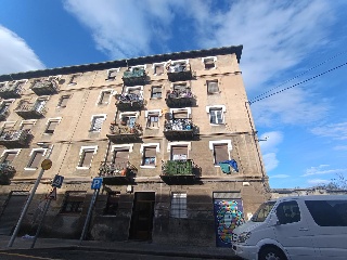 Piso en venta en Basauri de 0  m²