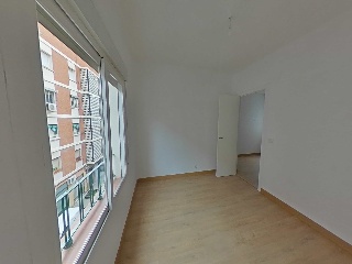 Piso en C/ Albino Hernández Lázaro, Madrid 10