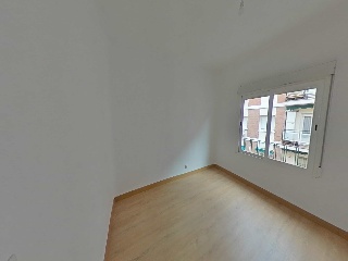 Piso en C/ Albino Hernández Lázaro, Madrid 19