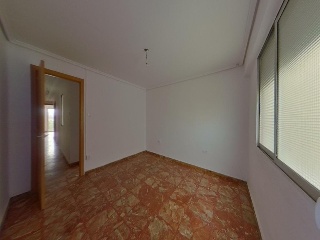 Piso en C/ Río Cenia 5