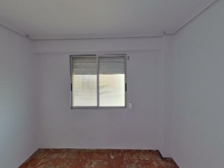 Piso en C/ Río Cenia 8